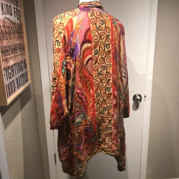 LIKE NEW KIMONO HAND EMBROIDERED WOMENS MEDIUM BY ANU - Picture 11 of 12
